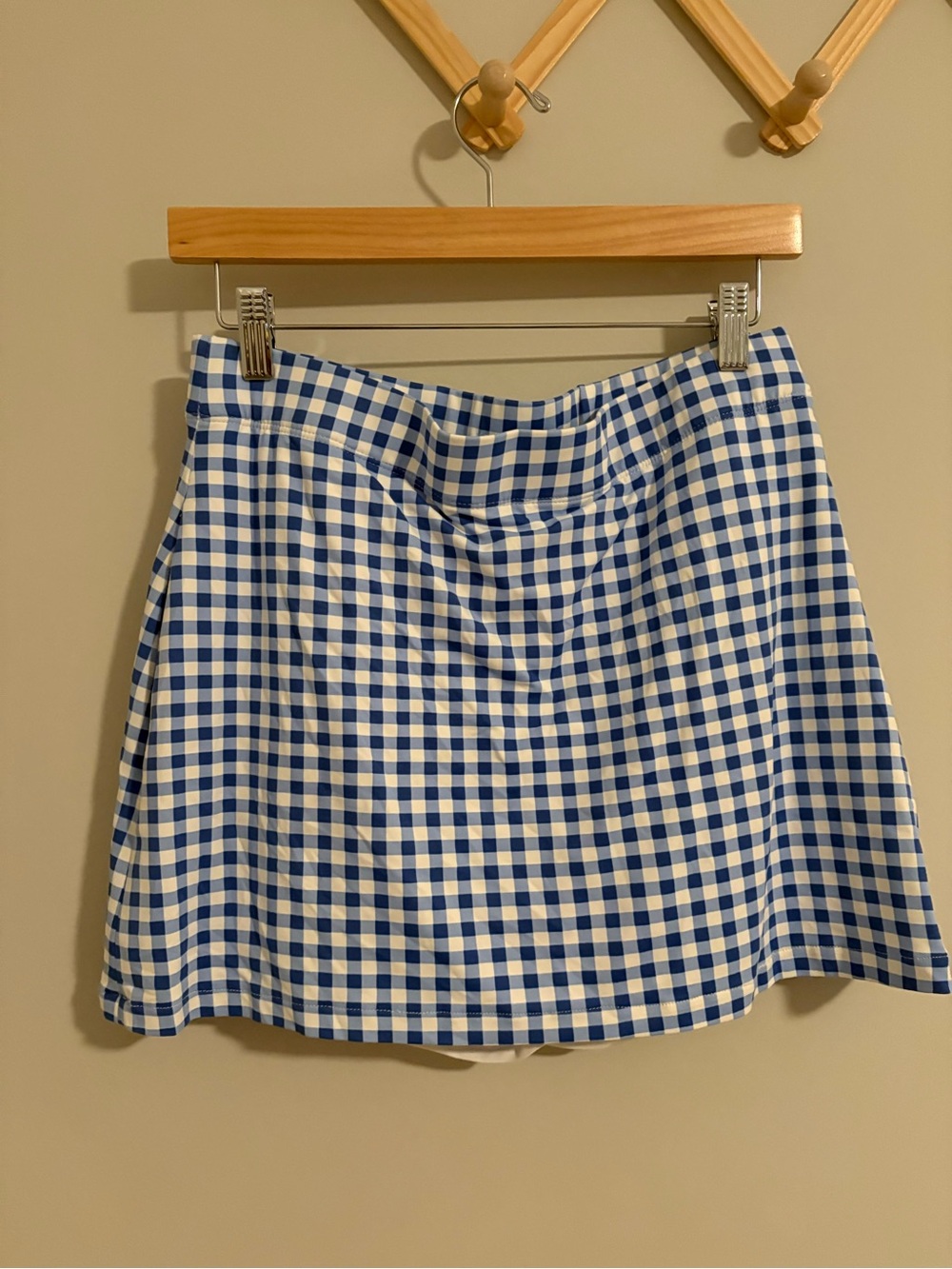 J. McLaughlin Blue and White Gingham Athletic Skirt size Medium
